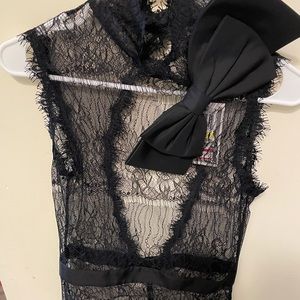 High neck lace tank, bow detail, size medium